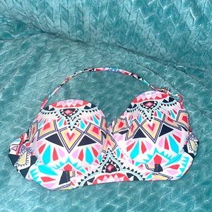 Colorful Billabong swimtop